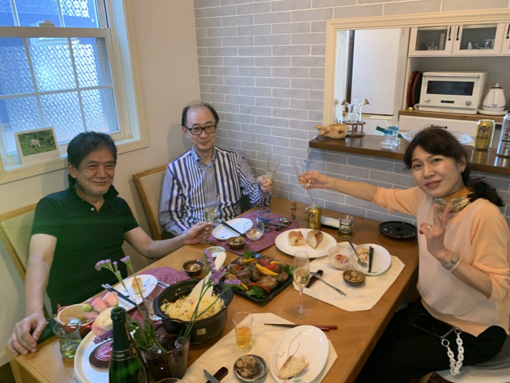 group of eating together and chewing food for better digestion